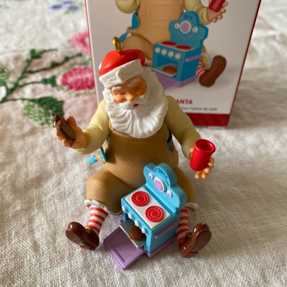 Hallmark’14 Toymaker Santa Series